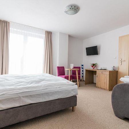 Magnolia Pokoje I Apartamenty Dębki Eksteriør billede